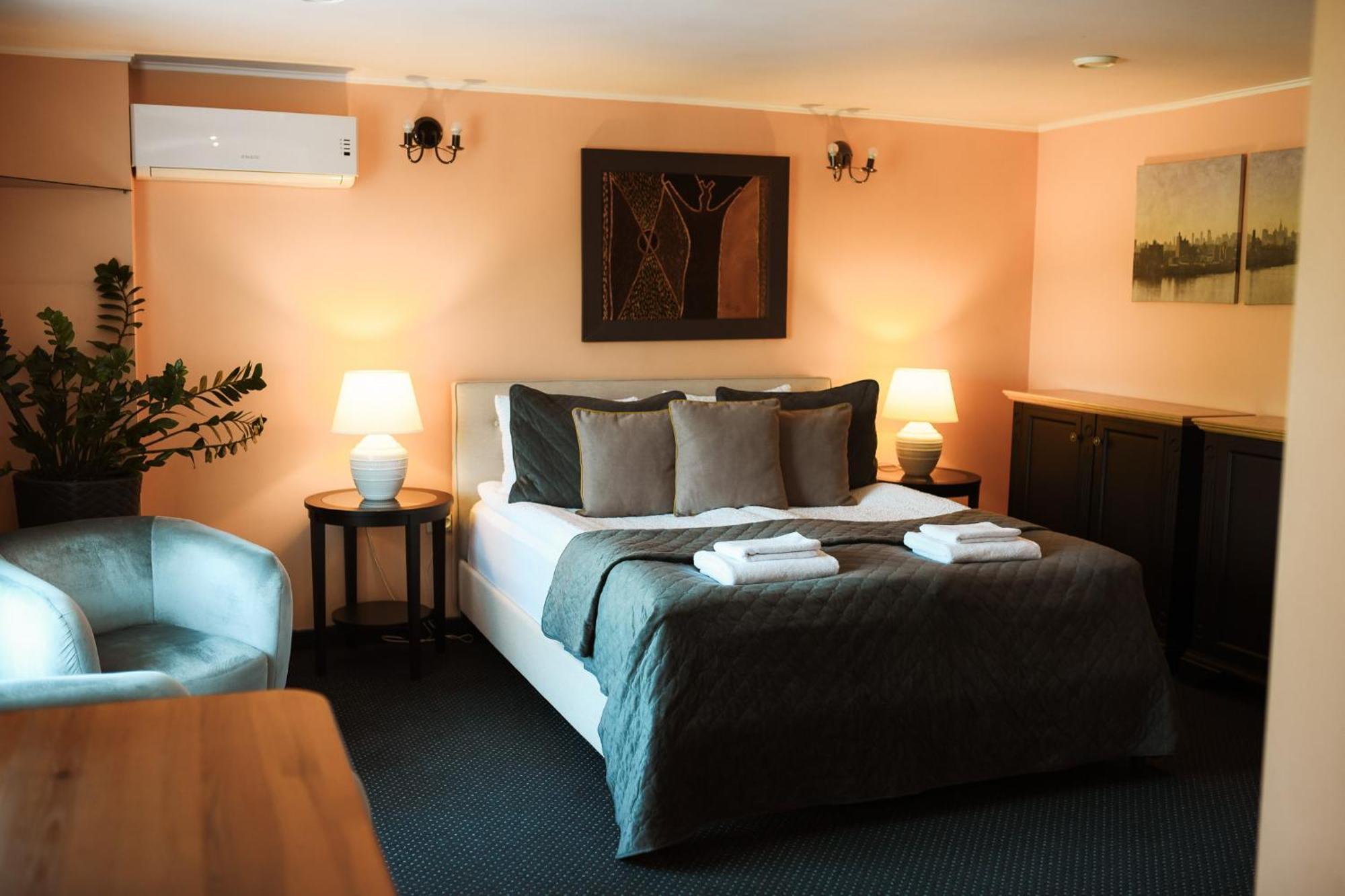 Jolanta Hotel Alūksne Екстериор снимка
