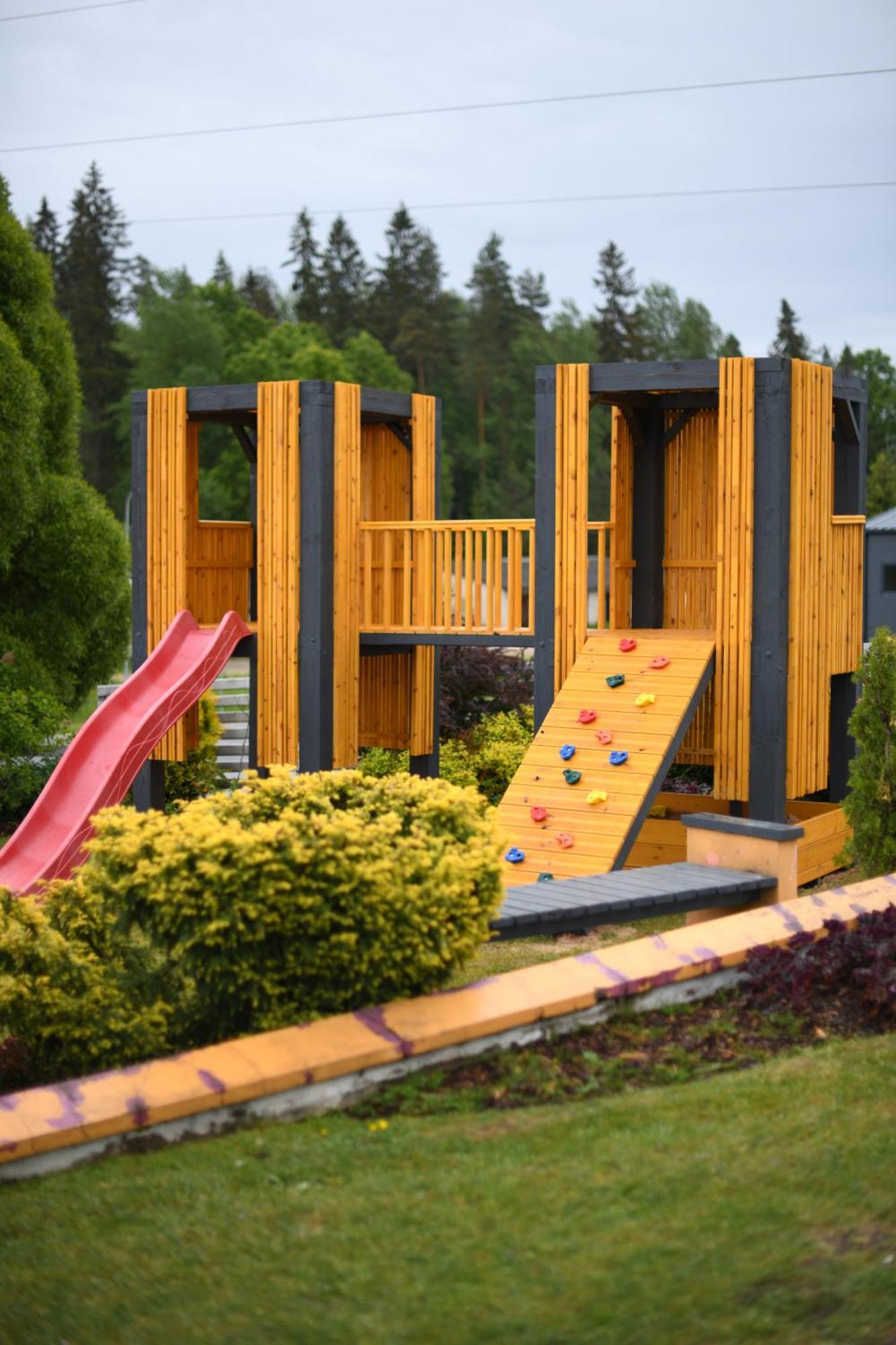 Jolanta Hotel Alūksne Екстериор снимка